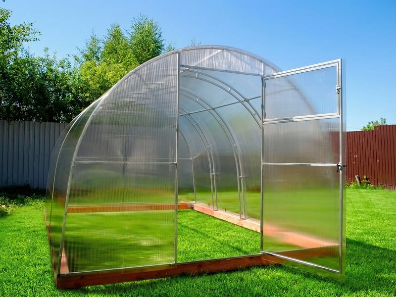 Теплица из поликарбоната Урожай Цинк