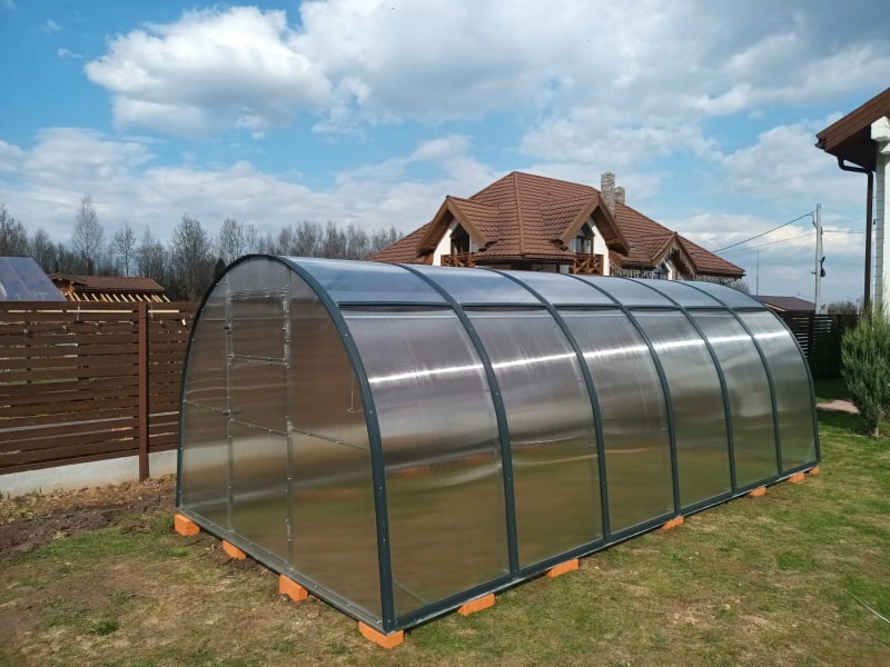 Теплица Урожай Антишторм с открывающейся крышей, сдвижная панель 1 м143